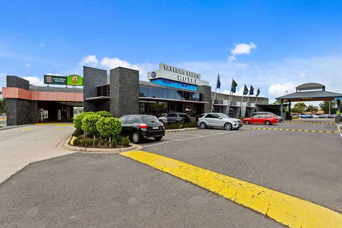 Quality Inn Taylors Lakes Motel - Kingaroy Accommodation 2