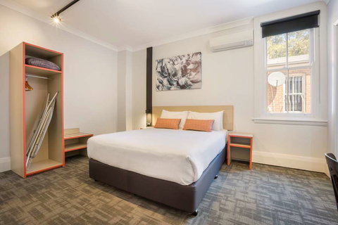 Nightcap at Regents Park Hotel - Kingaroy Accommodation 2