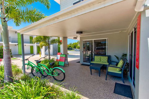 Mackay Oceanside Central Hotel - Kingaroy Accommodation 1