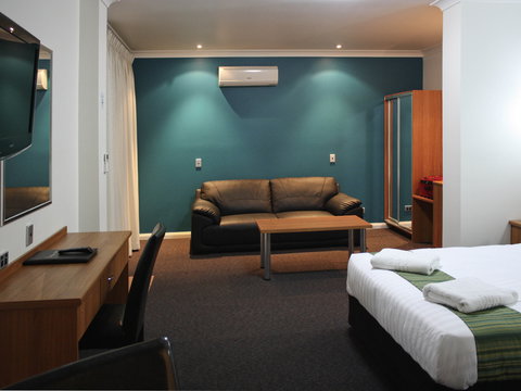 Ibis Styles Broken Hill - Kingaroy Accommodation 0