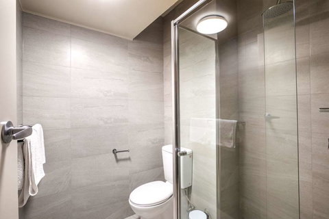 Nightcap at Manhattan Hotel - Kingaroy Accommodation 1