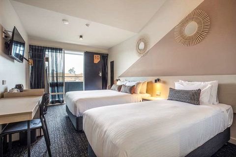 Nightcap at Manhattan Hotel - Kingaroy Accommodation 10