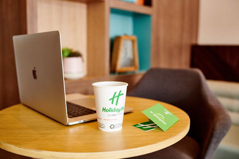 Holiday Inn Dandenong - Kingaroy Accommodation 4