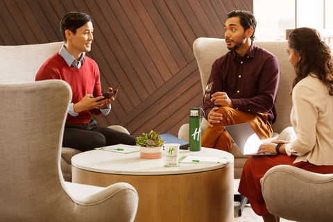 Holiday Inn Dandenong - Kingaroy Accommodation 8