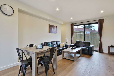 Quality Apartments Dandenong - Kingaroy Accommodation 4