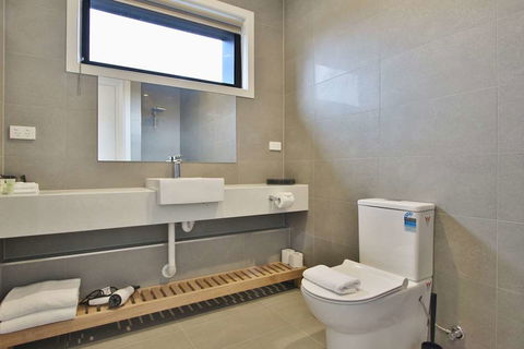 Quality Apartments Dandenong - Kingaroy Accommodation 8