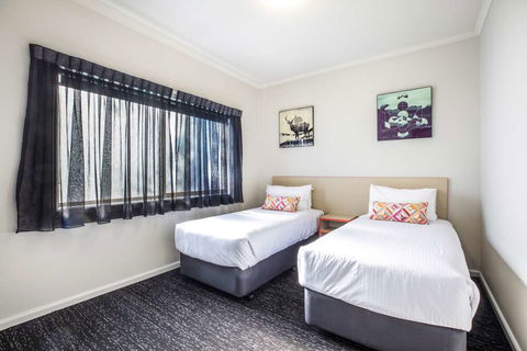 Monash Hotel - Kingaroy Accommodation 16