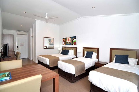 Mission Beach Resort - Kingaroy Accommodation 9