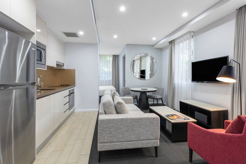 Meriton Suites North Ryde - Kingaroy Accommodation 4