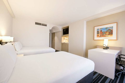 DoubleTree by Hilton Esplanade Darwin - Kingaroy Accommodation 4