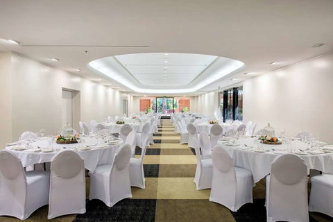 DoubleTree by Hilton Esplanade Darwin - Kingaroy Accommodation 9