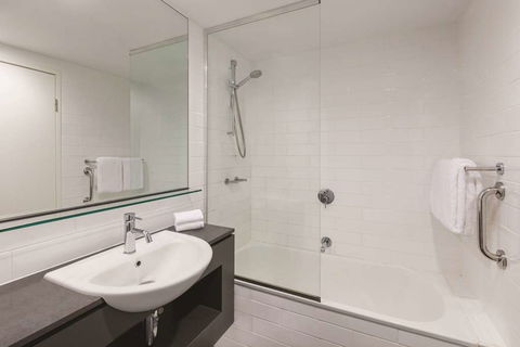 Vibe Hotel Darwin Waterfront - Kingaroy Accommodation 5