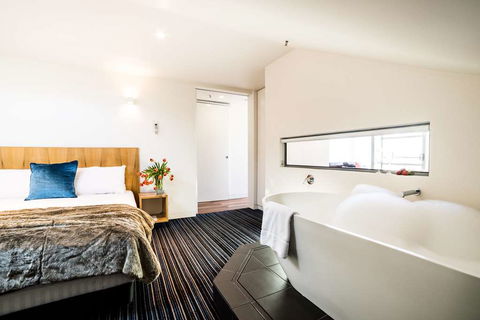 Salamanca Wharf Hotel - Kingaroy Accommodation 2