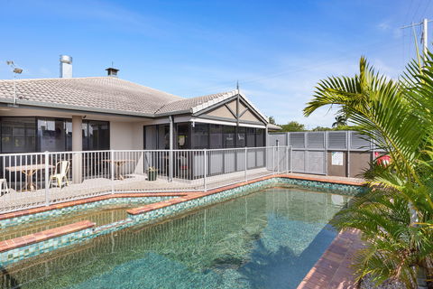The Stirling Hotel Rockhampton - Kingaroy Accommodation 1