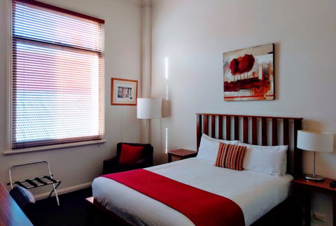 The Ansonia - Kingaroy Accommodation 1