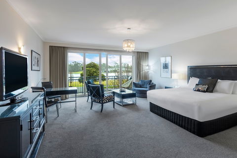 The Carrington - Kingaroy Accommodation 1