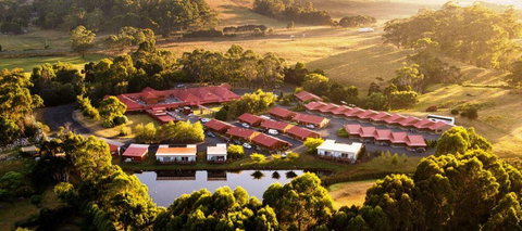 Tall Timbers - Kingaroy Accommodation 0