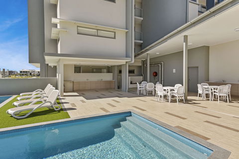 Direct Hotels - Aquarius Kawana - Kingaroy Accommodation 2