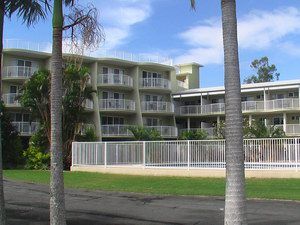 Cabarita Lake Apartments - Kingaroy Accommodation 0