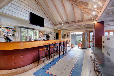 Brisbane International - Virginia - Kingaroy Accommodation 8