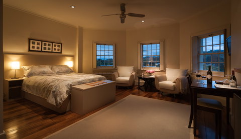 Woodbridge on the Derwent - Kingaroy Accommodation 6