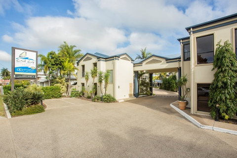 Coral Cay Resort Motor Inn - Kingaroy Accommodation 0