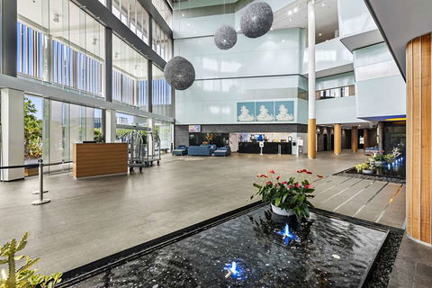 Shangri-La Hotel, The Marina - Kingaroy Accommodation 3