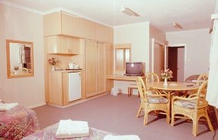 The Abbott Boutique Hotel - Kingaroy Accommodation 3