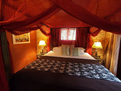Cedar Park Rainforest Resort - Kingaroy Accommodation 2