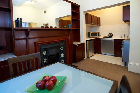 Gordon House Apartments - Kingaroy Accommodation 2