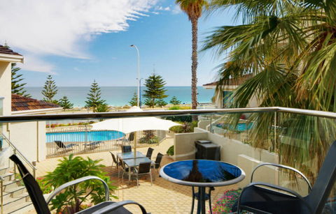 Seashells Scarborough - Kingaroy Accommodation 1