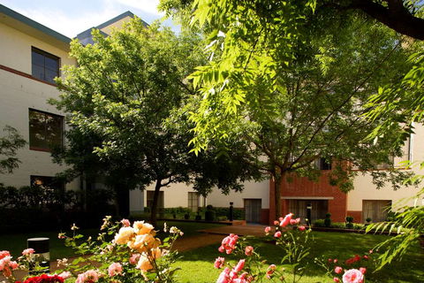 Hyatt Hotel Canberra- A Park Hyatt Hotel - Kingaroy Accommodation 1