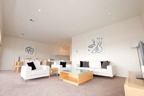 York Cove - Kingaroy Accommodation 5