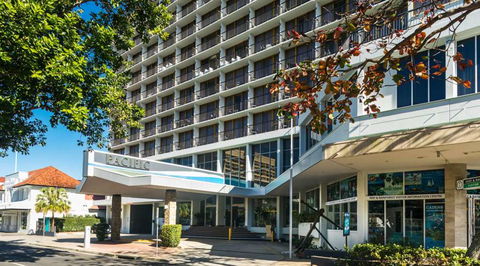 Pacific Hotel Cairns - Kingaroy Accommodation 1