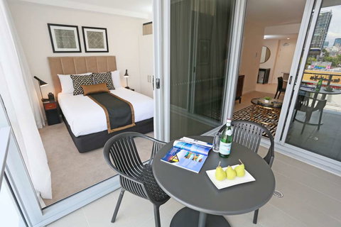 Alex Perry Hotel and Apartments - Kingaroy Accommodation 2
