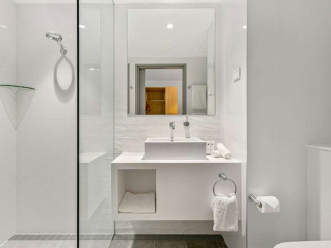 Rydges Gold Coast Airport - Kingaroy Accommodation 2