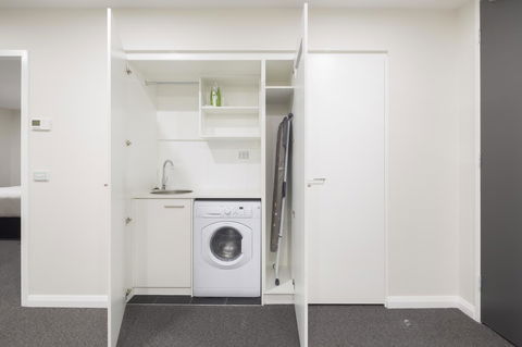 Avenue Hotel Canberra - Kingaroy Accommodation 26