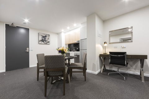 Avenue Hotel Canberra - Kingaroy Accommodation 31