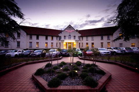 Mercure Canberra - Kingaroy Accommodation 23