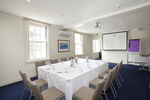 Mercure Canberra - Kingaroy Accommodation 37
