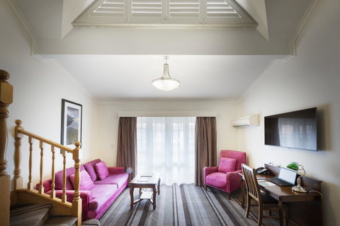 Mercure Canberra - Kingaroy Accommodation 5