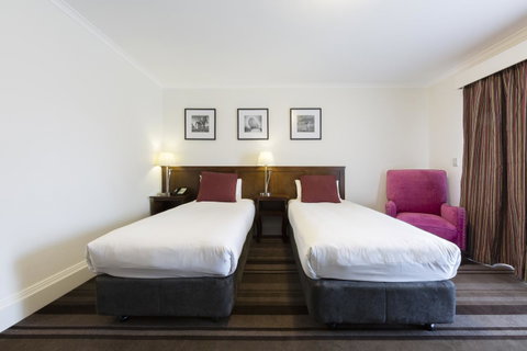 Mercure Canberra - Kingaroy Accommodation 9