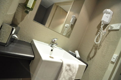 Pavilion On Northbourne - Kingaroy Accommodation 21