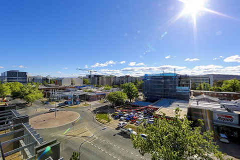 Mode 220 Braddon ACT - Kingaroy Accommodation 10