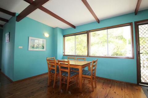 Bally High, 20 Dulconghi Street - Kingaroy Accommodation 12