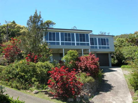 Bally High, 20 Dulconghi Street - Kingaroy Accommodation 0