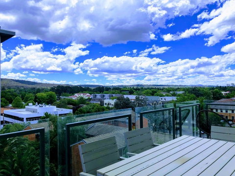 Staying Places - The Avenue - Kingaroy Accommodation 17
