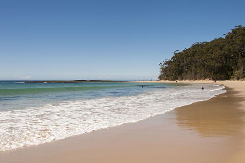 Mollymook Beachfront Penthouse 9 - Kingaroy Accommodation 0