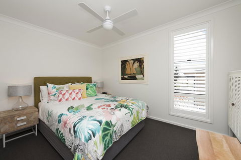 Mollymook Beachfront Penthouse 9 - Kingaroy Accommodation 2
