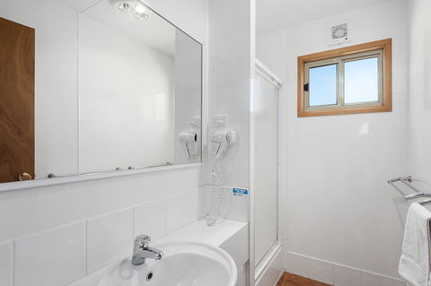 Port Broughton Tourist Park - Kingaroy Accommodation 22